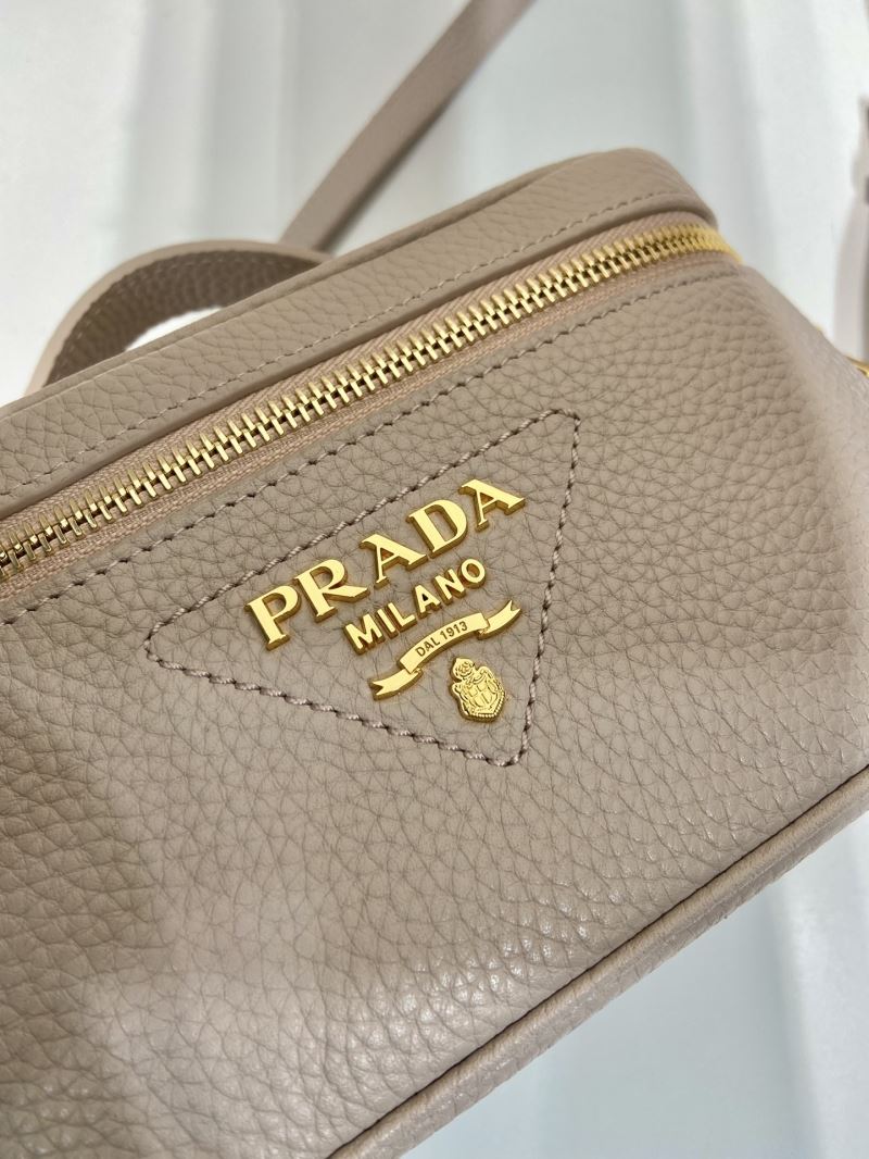 Pra*a box bags